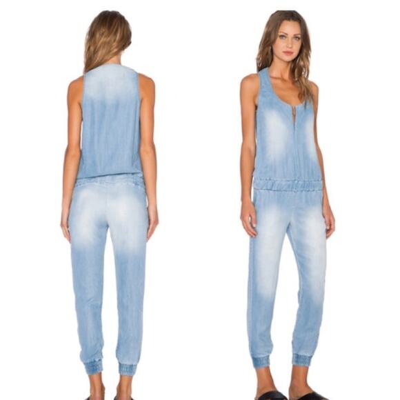 MONROW Women’s XS Denim Chambray Jumpsuit Pants Sleeveless Blue - Picture 1 of 8
